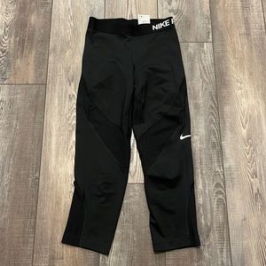 Nike pro Dri-fit black small leggings